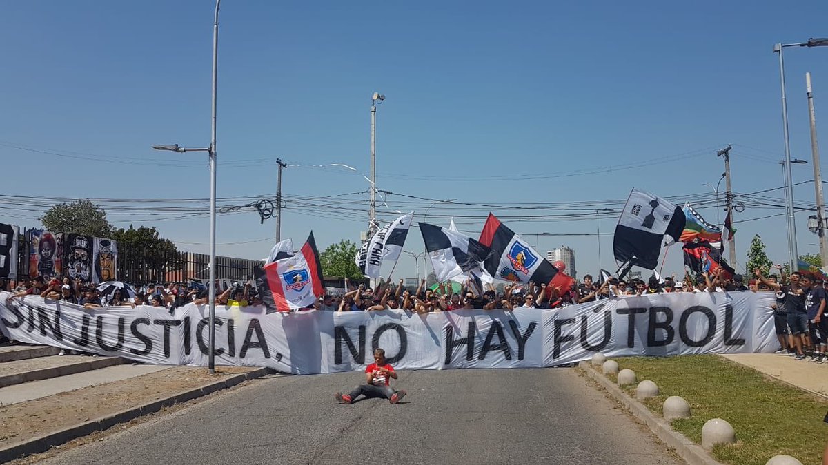 No Chile, o futebol não é o ópio do povo