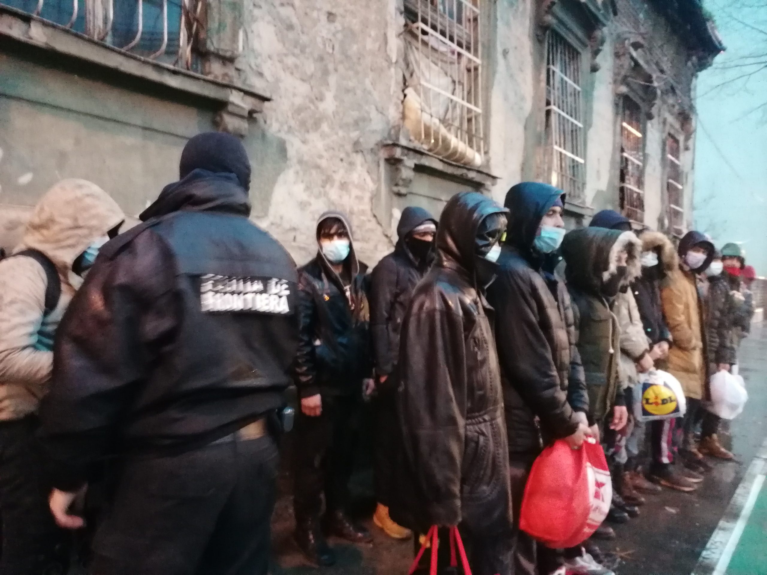 Refugiados e migrantes – Entre ilegalidade e repressão