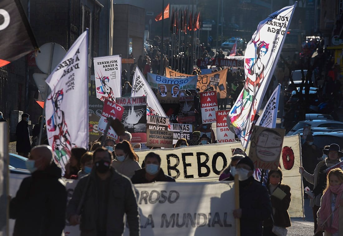 Minas: contestação absoluta