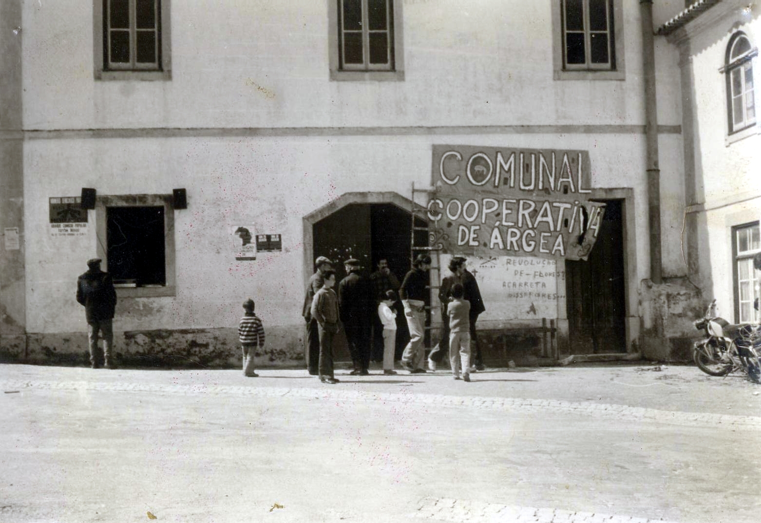 Em continuidade com a história